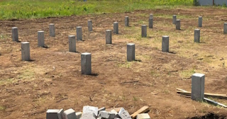 Фундамент на забивных жб сваях под ключ в Острогожске - фундамент из забивных железобетонных свай цена от 3167 руб/м2